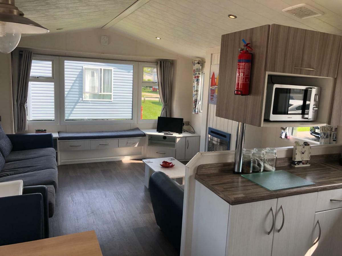 Static Caravan-Haven, Lake District 호텔 Flookburgh 외부 사진